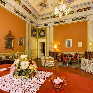Residenza Storica Palazzo Ricciarelli Villa